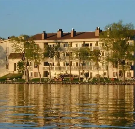O'Berge Du Village A302 Magog Exterior photo