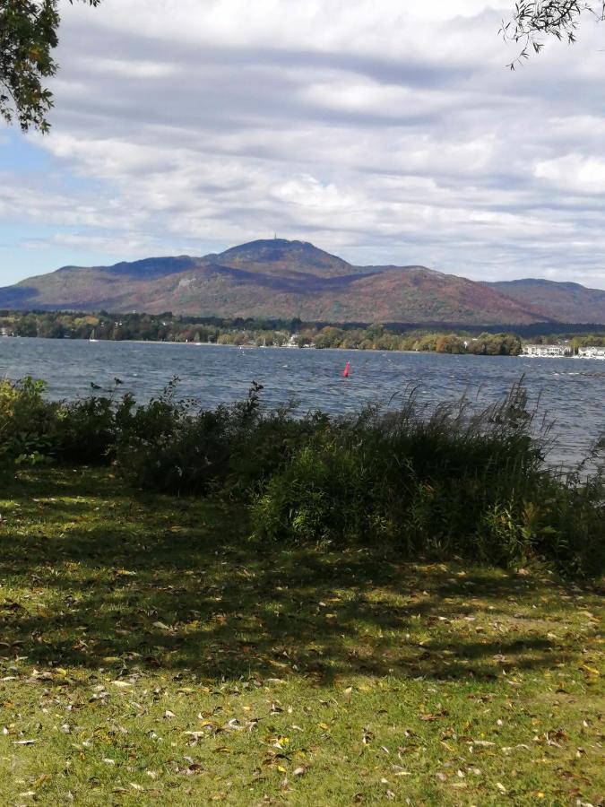 O'berge Du Village A302 Magog
